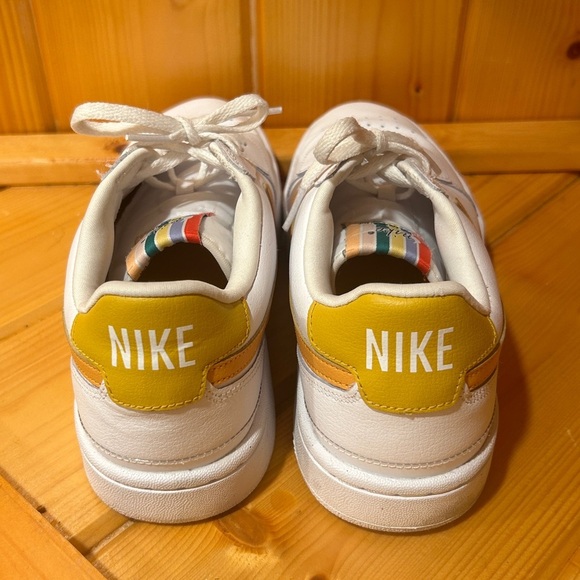 Nike Women’s Court Blanc White Track Red Sneakers 2020 Size 10 - Picture 7 of 8